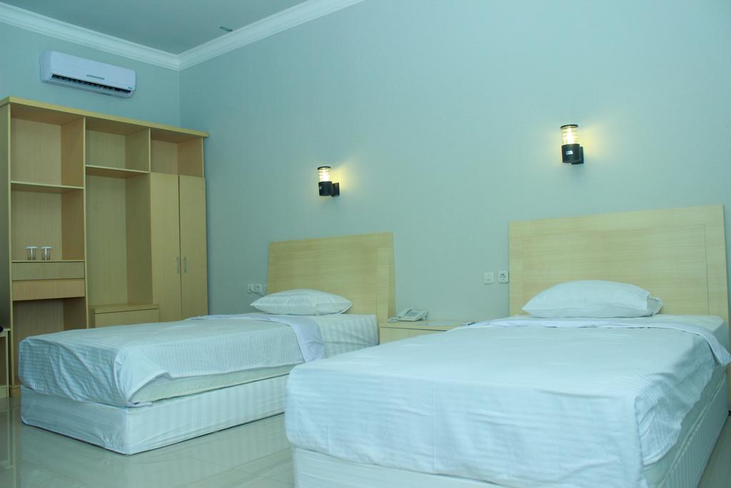 Raja Residence Jambi Habitación foto